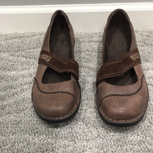 bendable clarks womens shoes